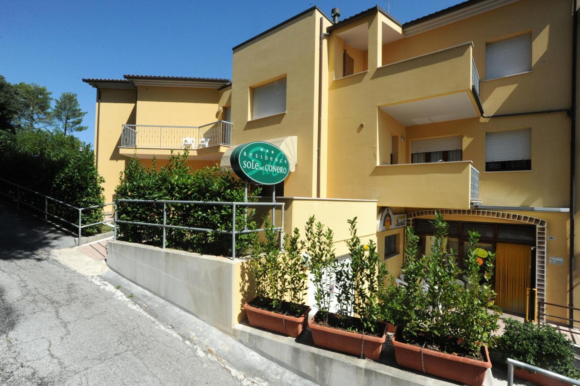 Residence Sole Del Conero Ancona Exterior foto
